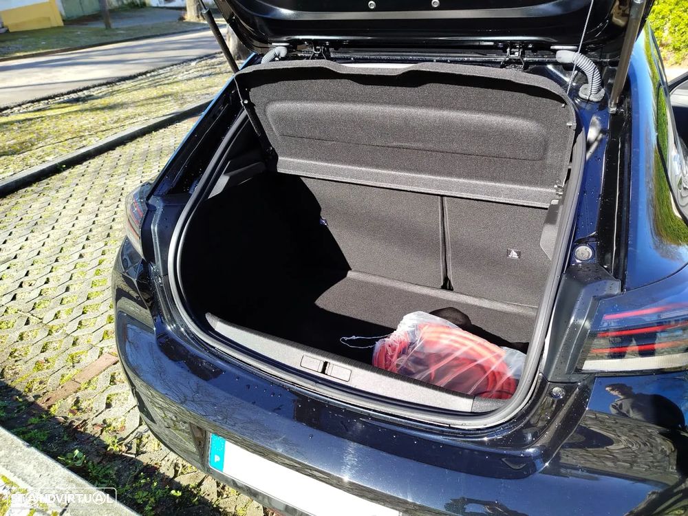 Peugeot e-208 51 kWh Allure - 8