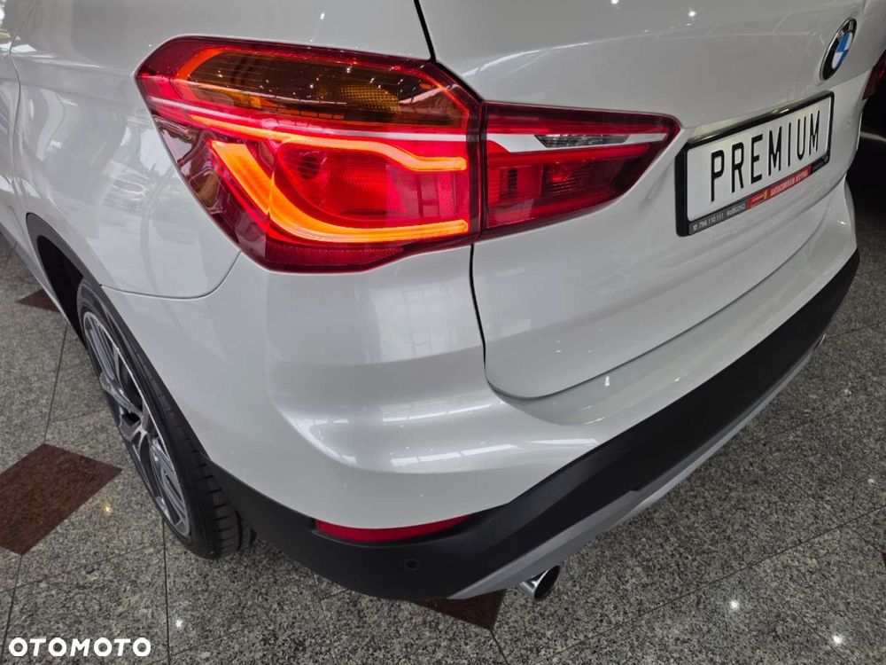 BMW X1 - 24