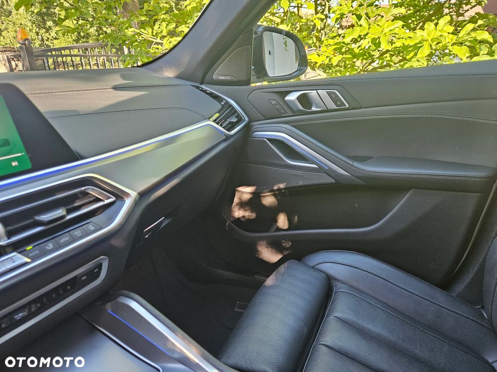 BMW X6 xDrive30d - 10