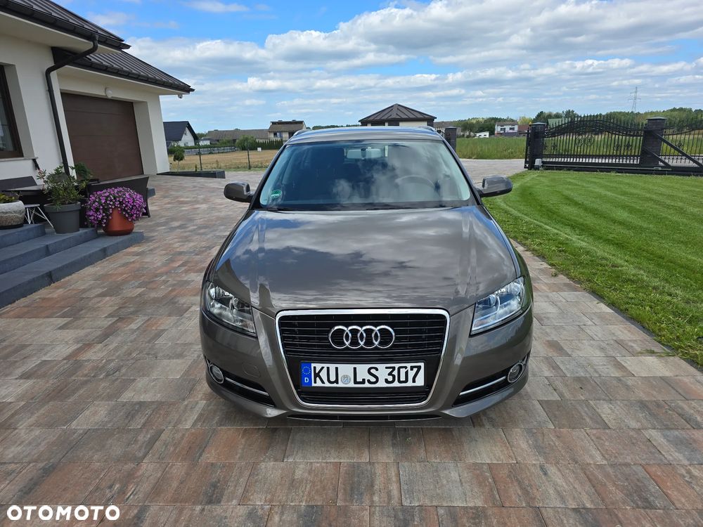 Audi A3 Sportback 2.0 TDI Ambiente - 5