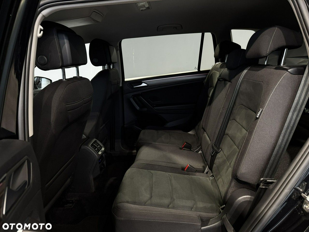 Volkswagen Tiguan Allspace - 18