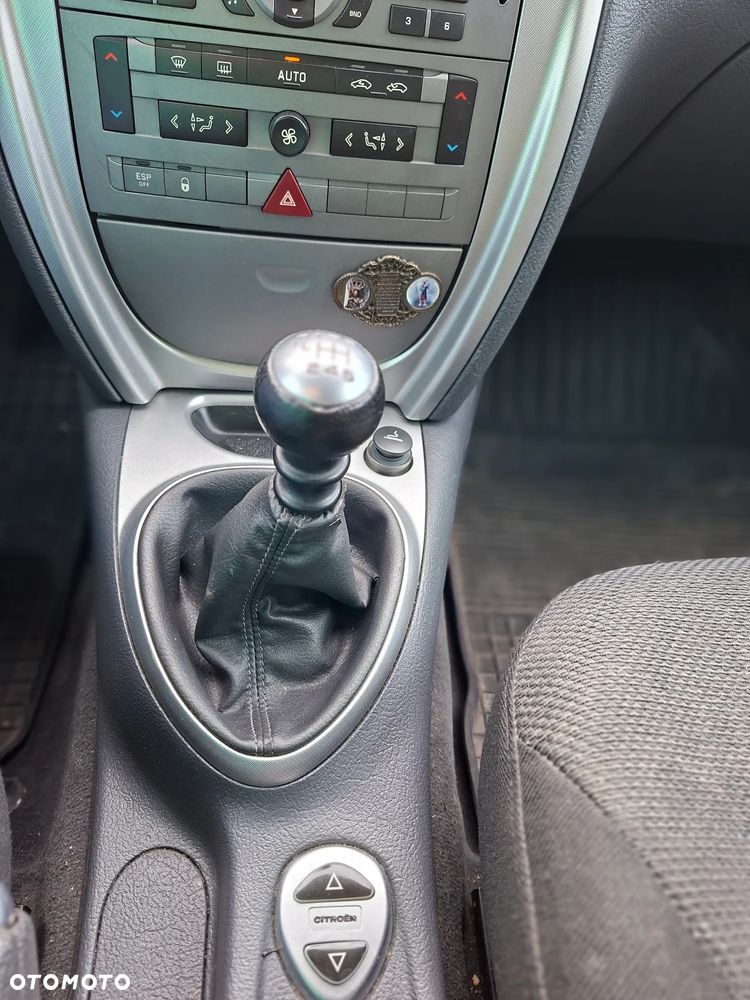 Citroën C5 2.0 HDi Confort - 23