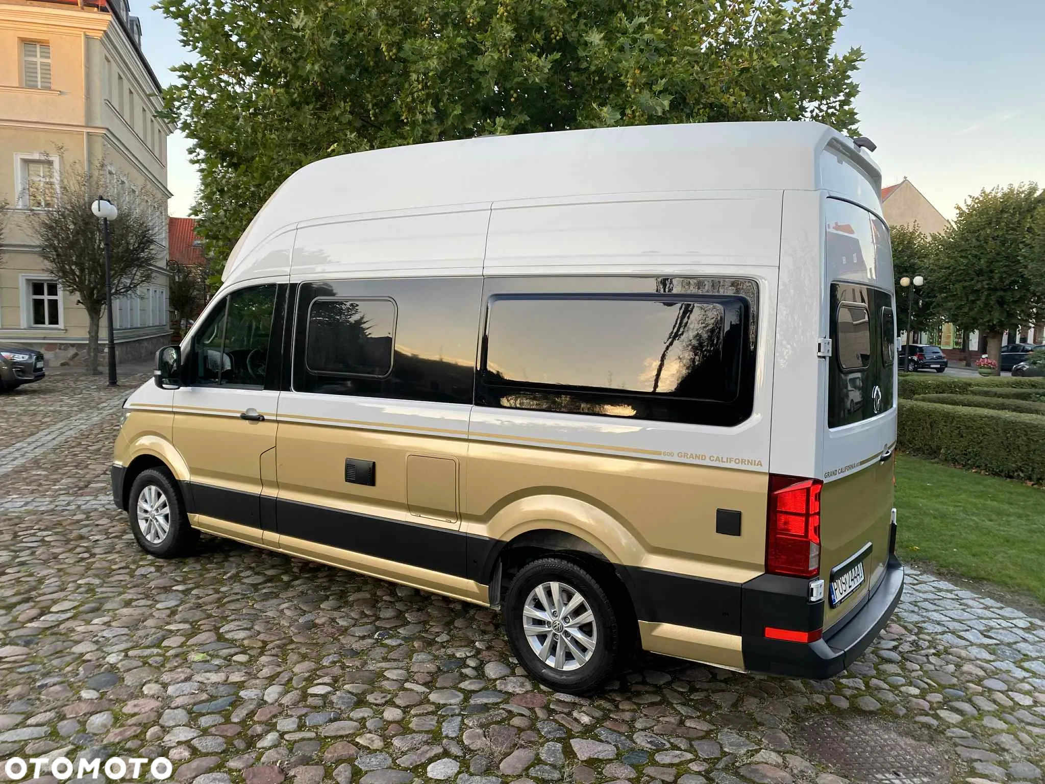 Volkswagen Grand California _ KAMPER _ Full Wersja _ 4 Osobowy - 37