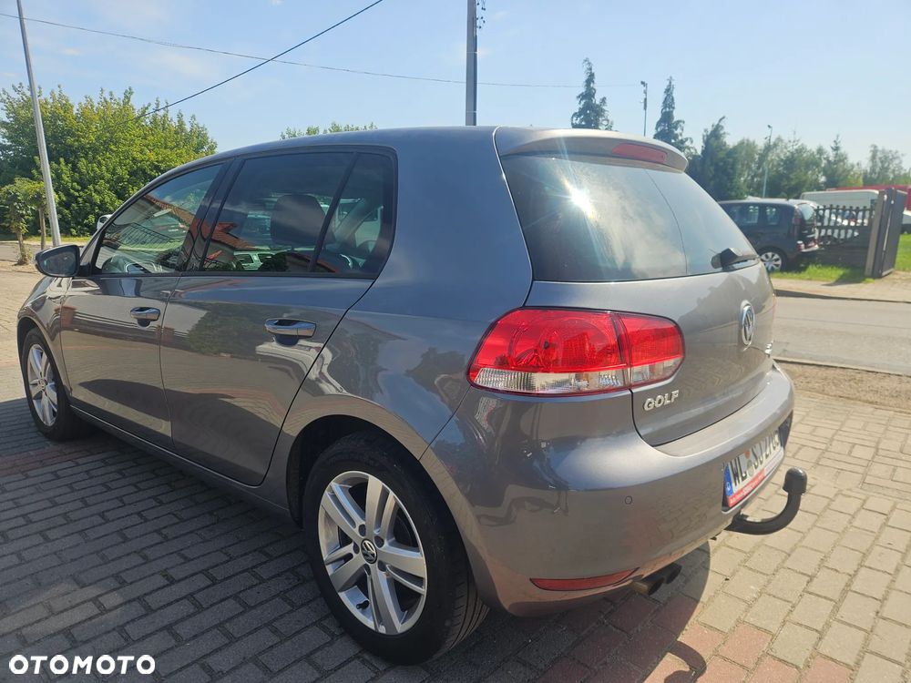Volkswagen Golf 2.0 TDI DPF 4Motion MATCH - 6