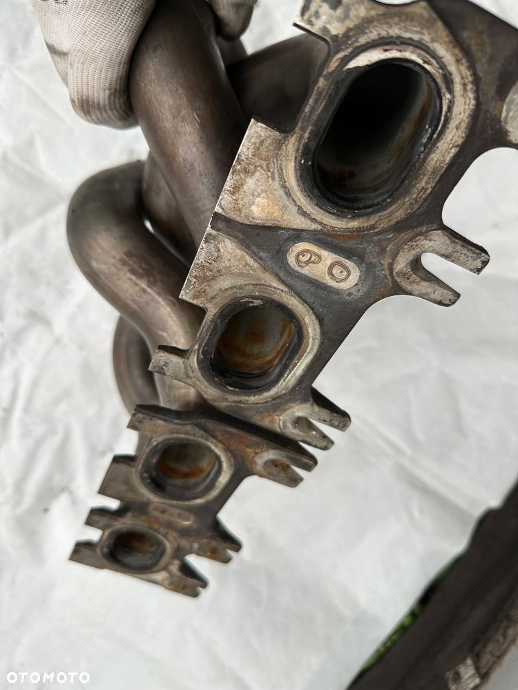 mercedes CLA45 AMG  m133 kolektor wydechowy - 5