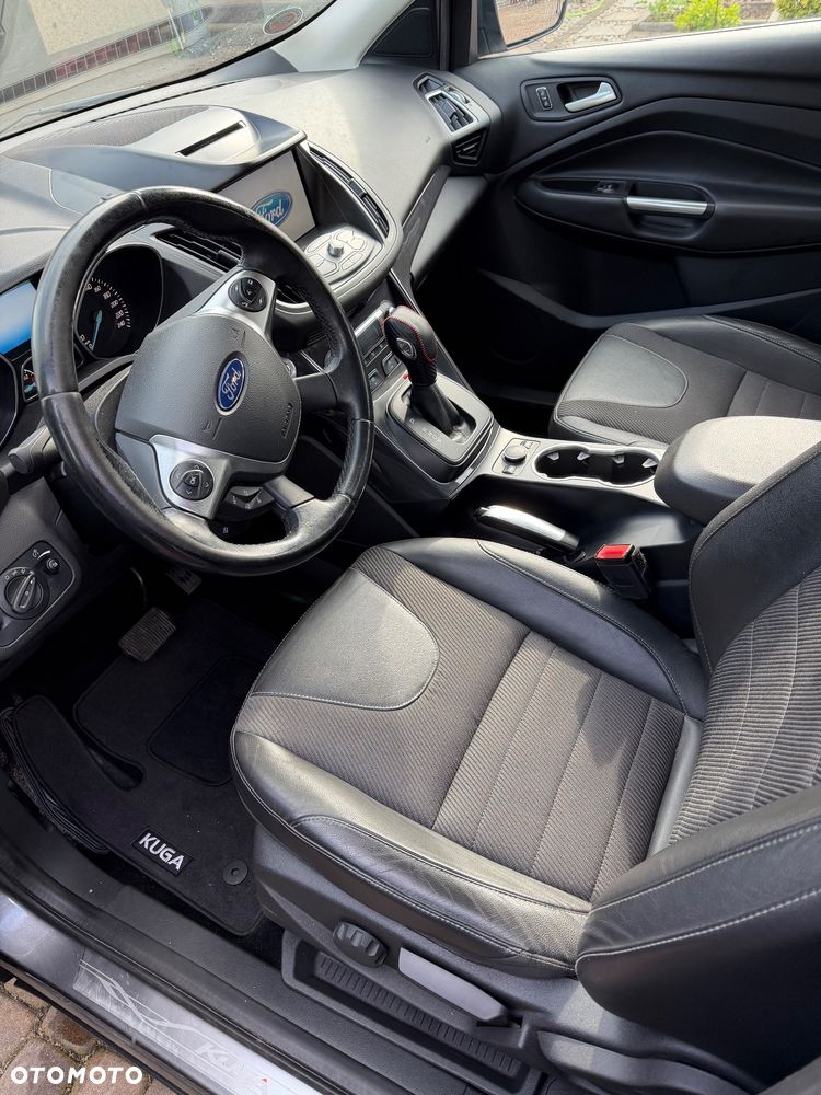 Ford Kuga 1.5 EcoBoost 4WD Titanium - 15