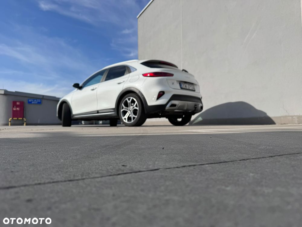 Kia XCeed - 4
