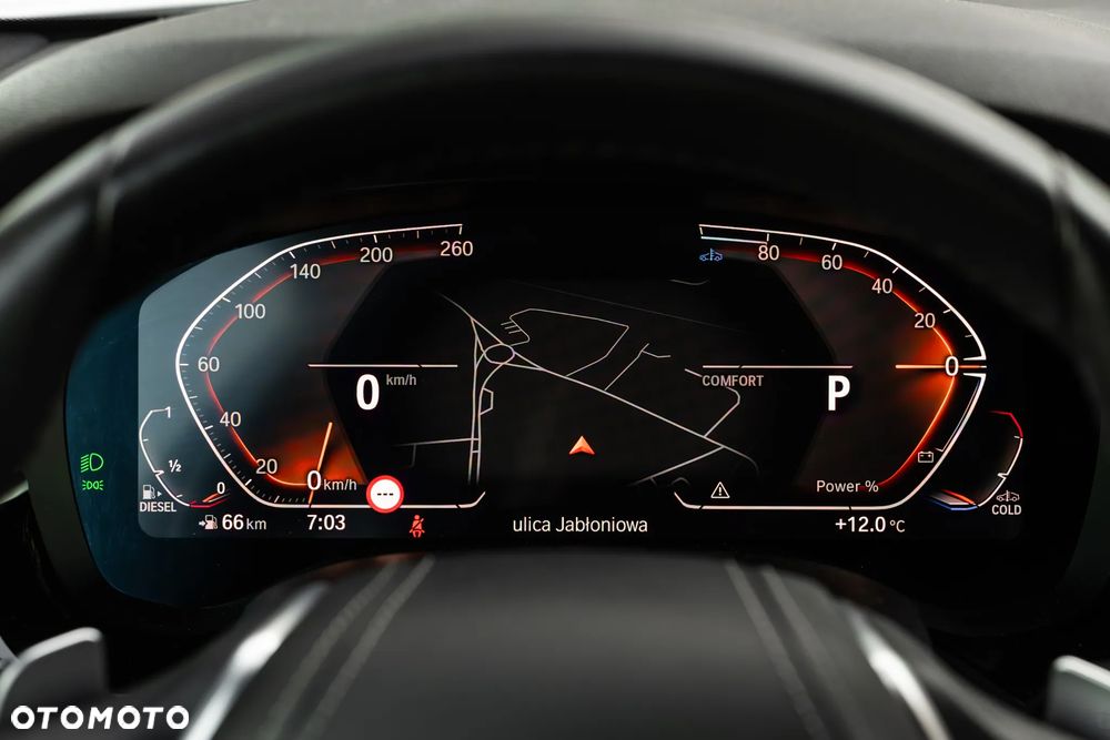 BMW Seria 5 520d xDrive Sport - 25