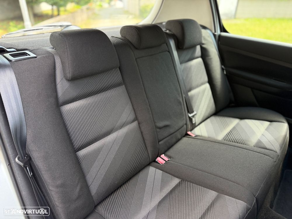 Peugeot 307 1.4 16V XT Premium - 7