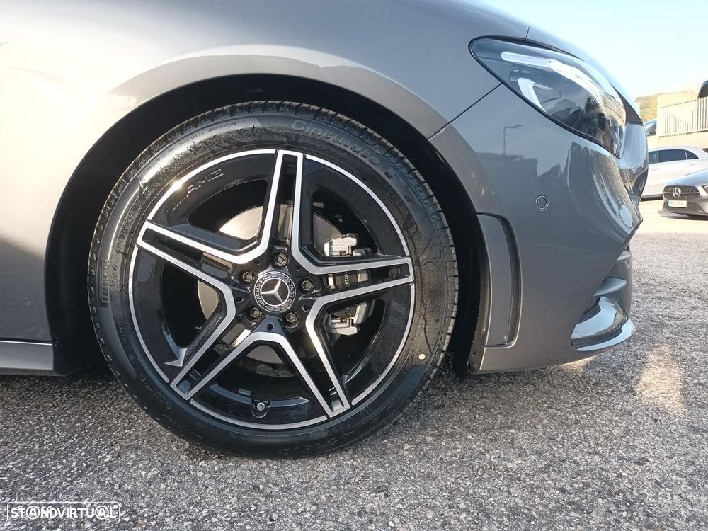 Mercedes-Benz B 180 d - 4