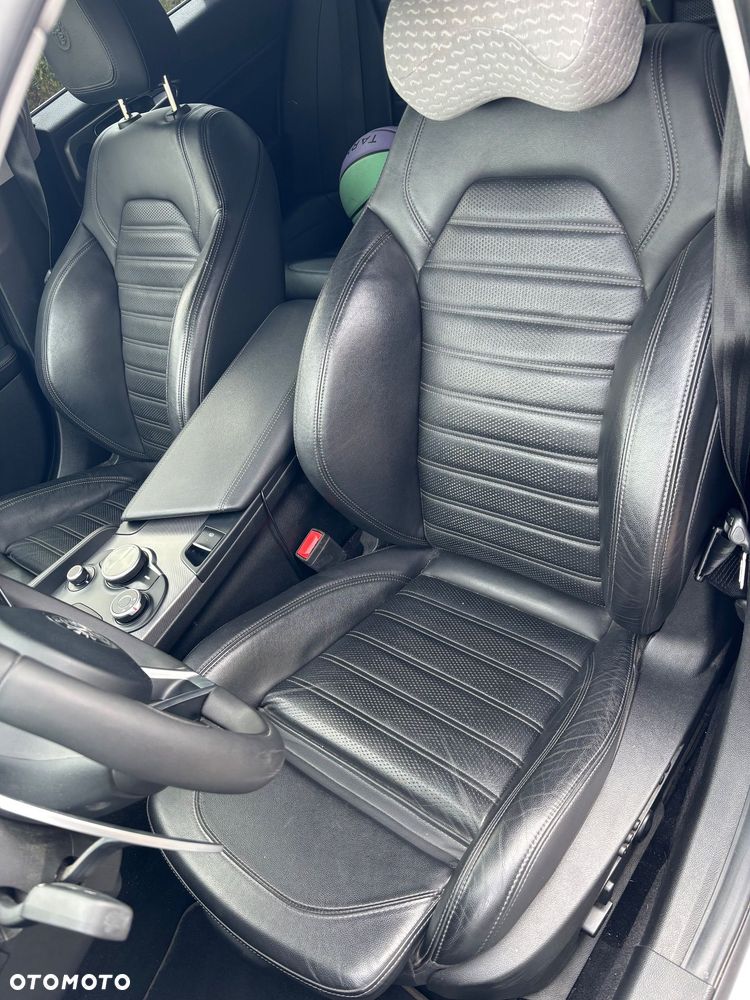 Alfa Romeo Giulia 2.0 Turbo Veloce - 22
