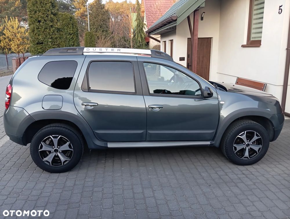 Dacia Duster 1.6 SCe Urban Explorer S&S - 11