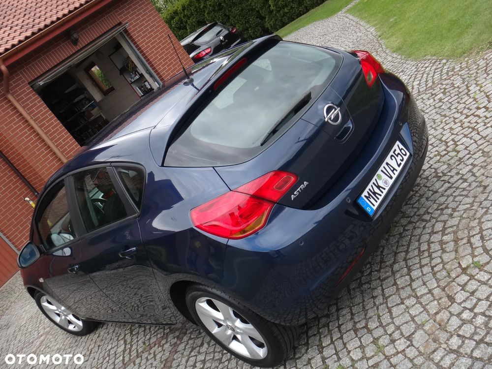 Opel Astra 1.6 Edition Sport - 5