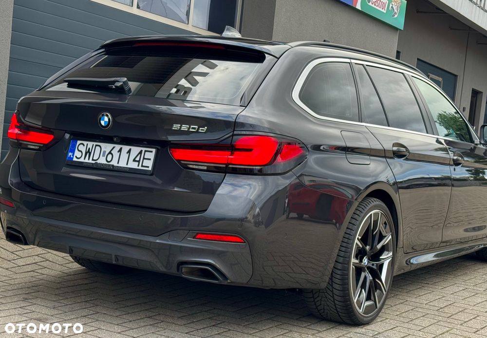 BMW Seria 5 - 27