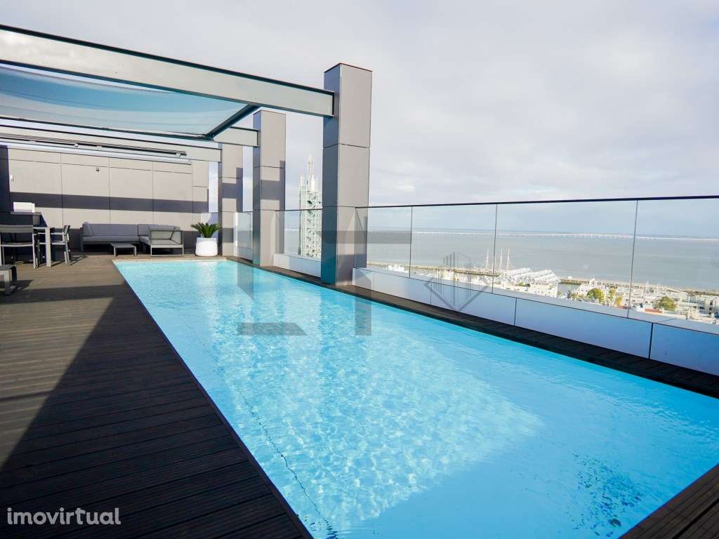 Penthouse T4 com Terraço e Piscina Privada com plena vista Rio, par... - Grande imagem: 3/60