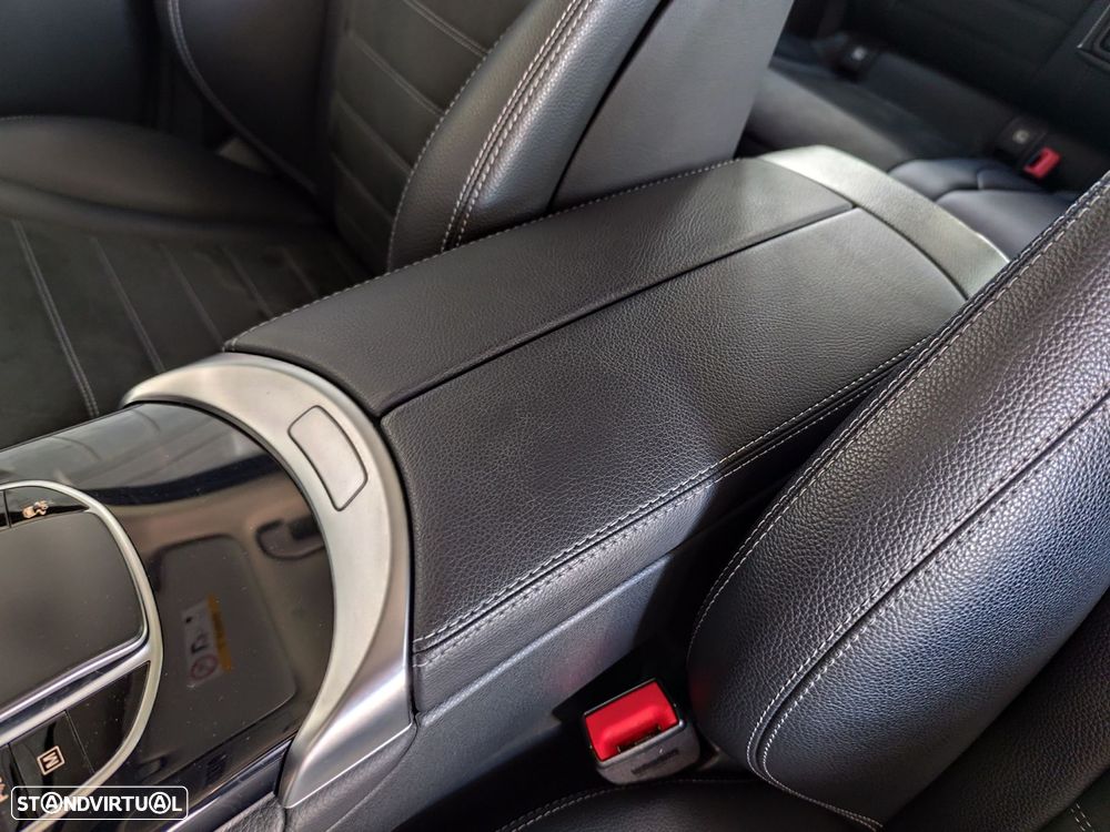 Mercedes-Benz GLC 300 - 28