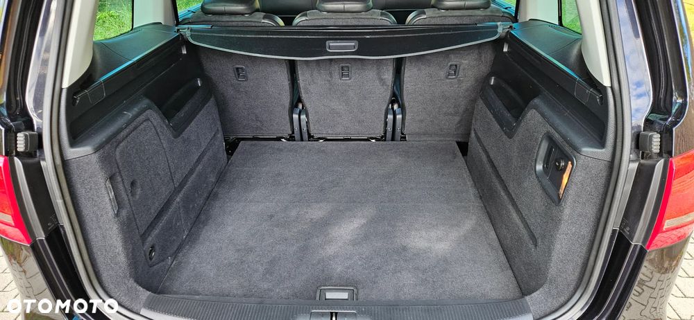Volkswagen Sharan - 39