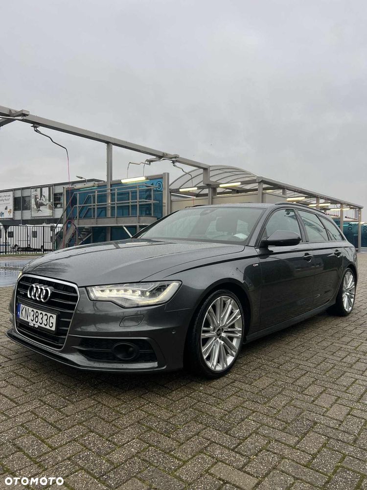Audi A6 Avant - 1