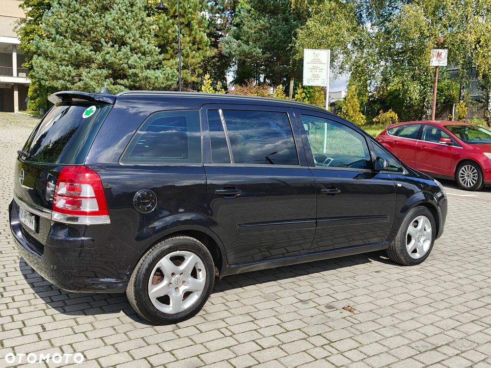 Opel Zafira 1.8 Easytronic Family - 11