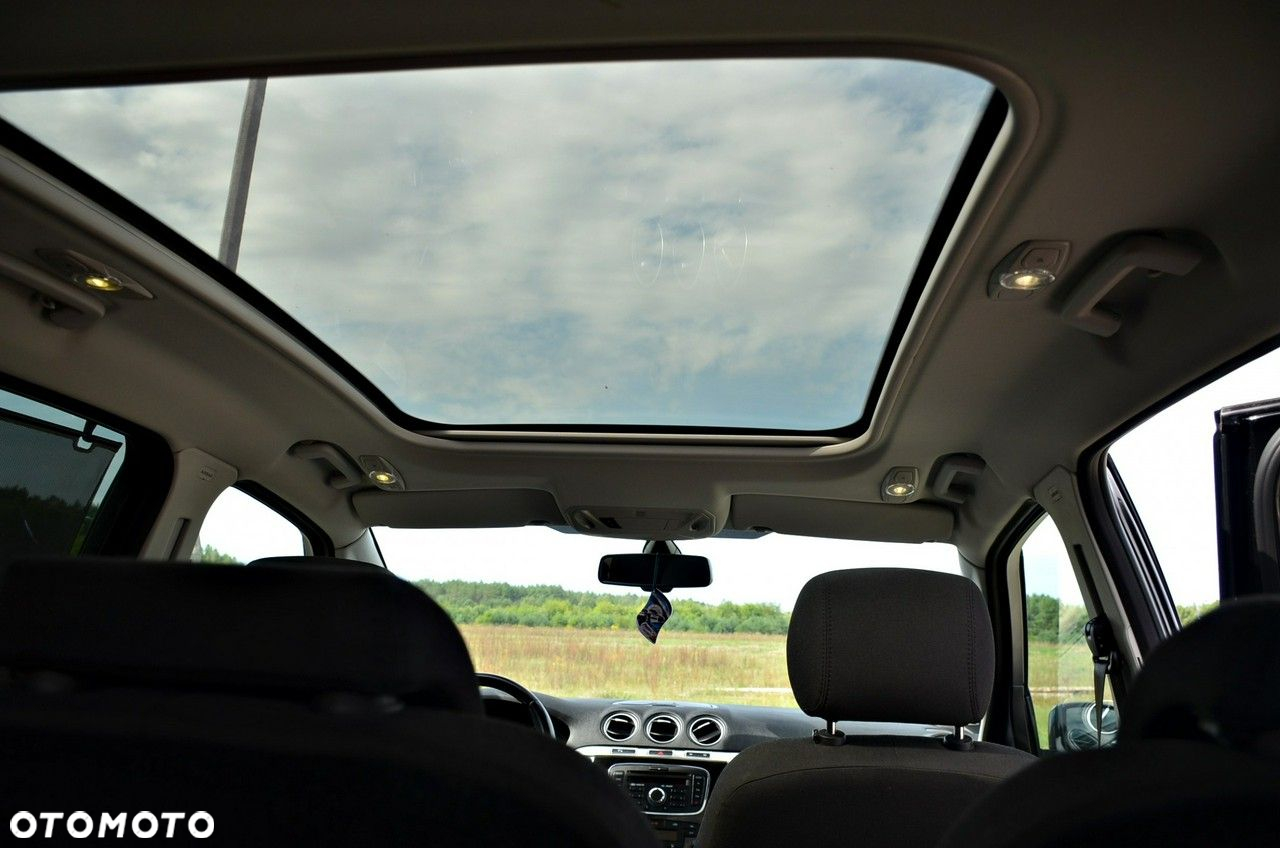 Ford S-Max - 16