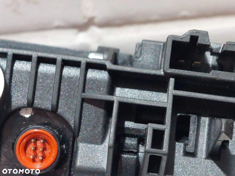 KAMERA COFANIA TYŁ AUDI A4 B8 R2009 NR 5N0827566AJ - 3