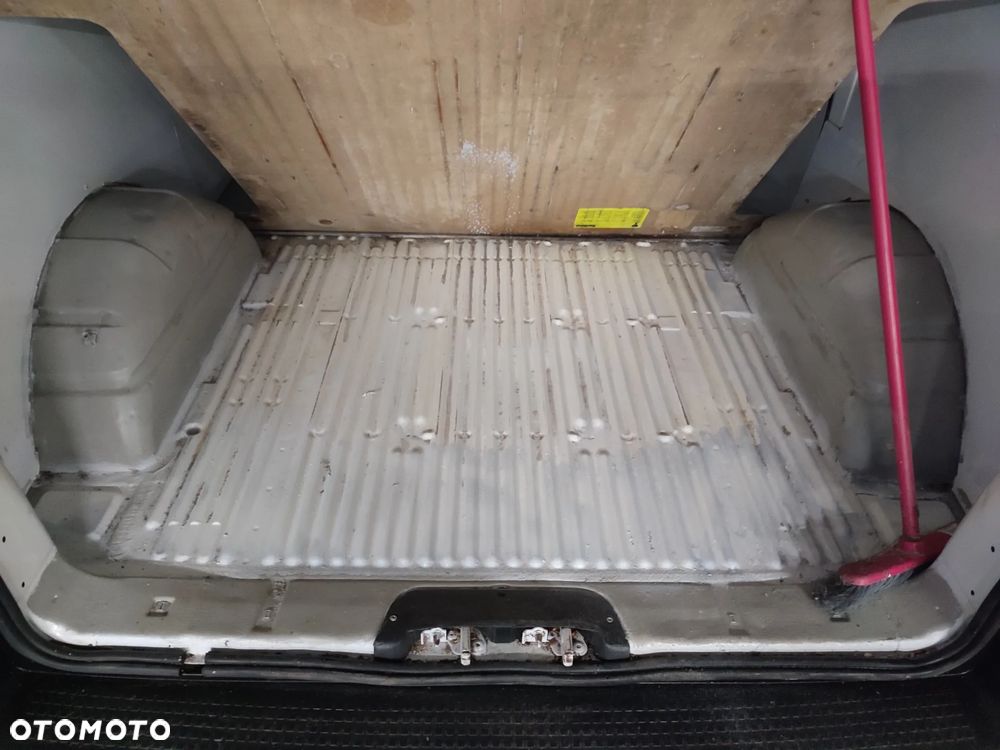 Volkswagen Transporter T4 TDI - 19