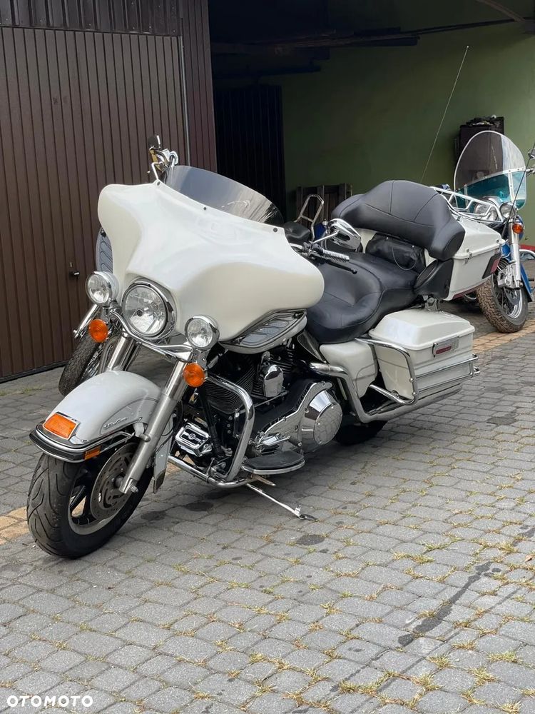 Harley-Davidson FLHT Electra Glide Standard - 4