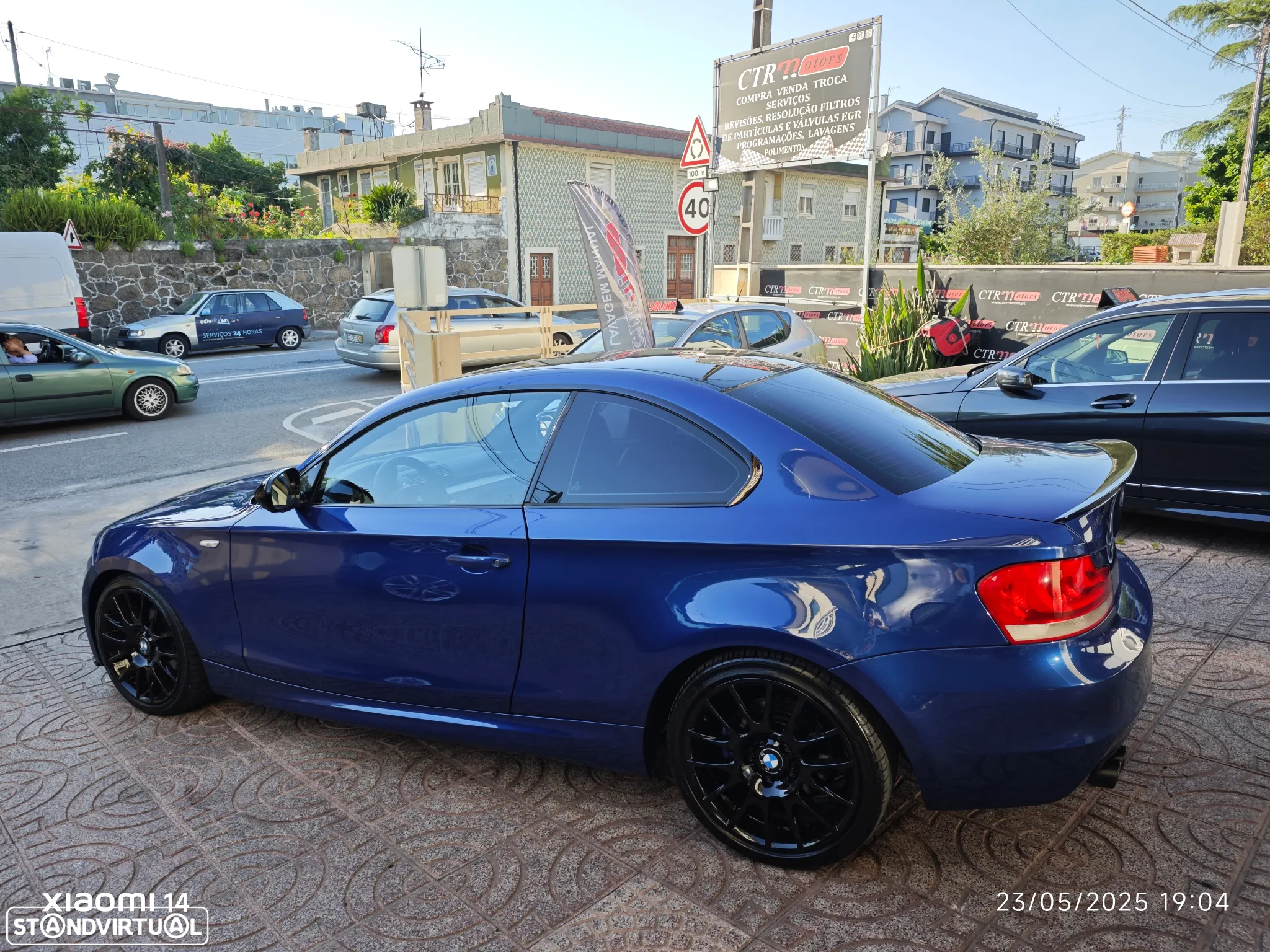 BMW 118 d Coupe Limited Edition Lifestyle c/ M Sport Pack - 9