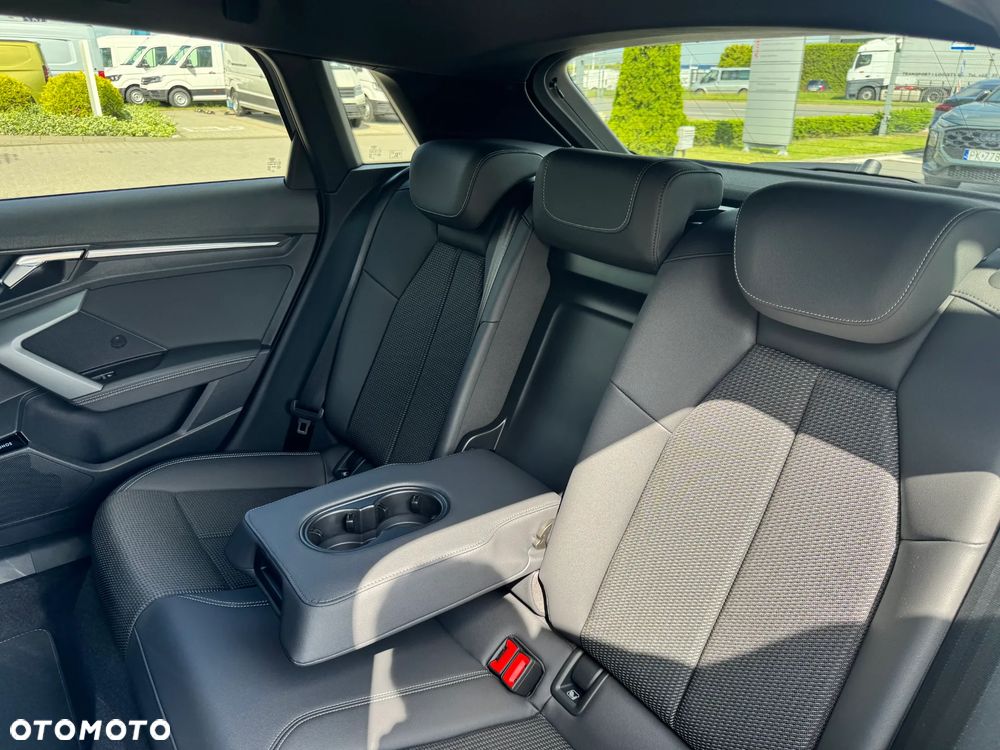 Audi A3 Sportback TFSI mHEV 110 kW S tronic - 31