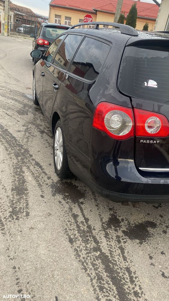Volkswagen Passat Variant 2.0 TDI DPF DSG Highline - 3