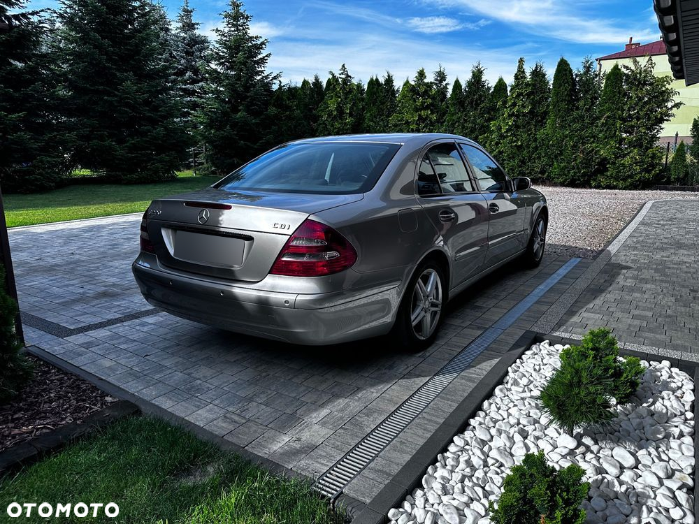 Mercedes-Benz Klasa E 200 CDI Automatik Classic - 6