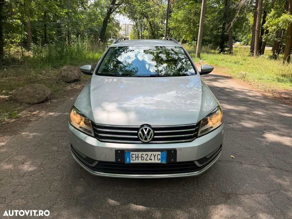 Volkswagen Passat - 2