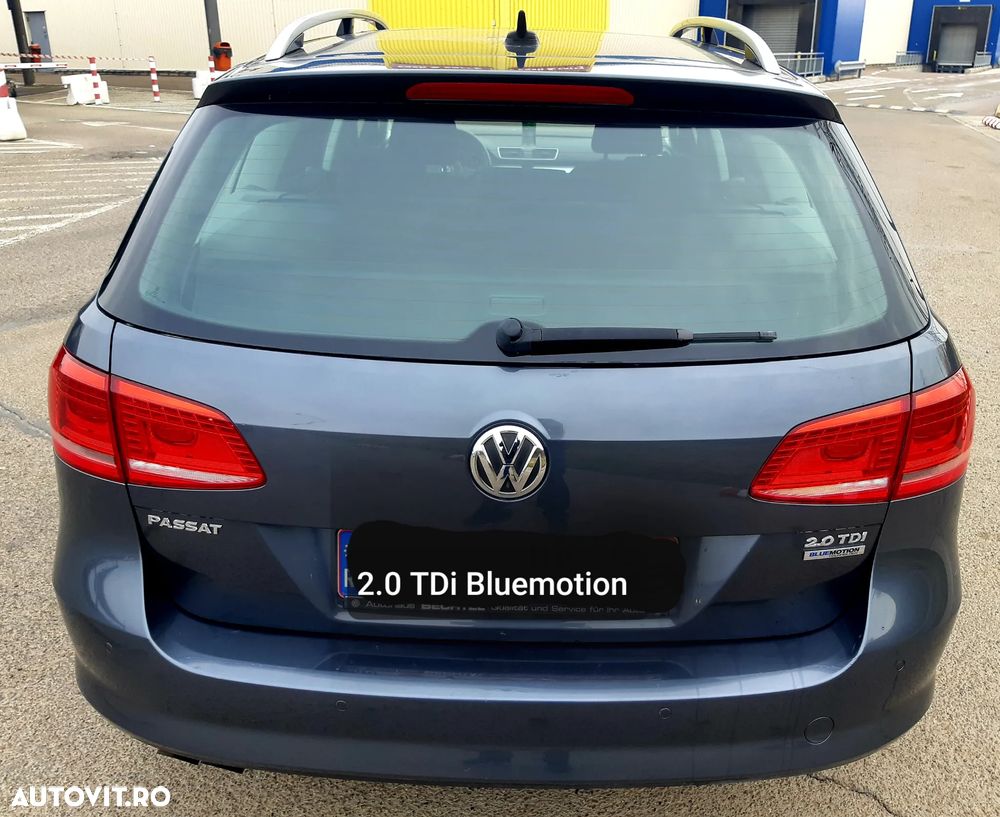 Volkswagen Passat 2.0 TDI BlueMotion Technology Exclusive - 8