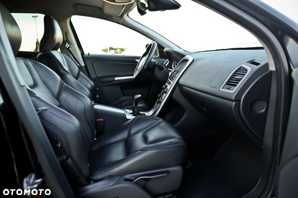 Volvo XC 60 D3 Ocean Race - 23