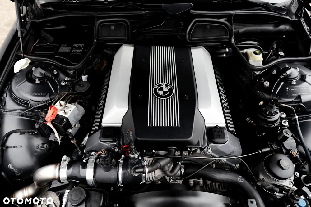 BMW Seria 7 740i V8 - 15