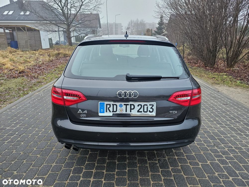 Audi A4 Avant - 5
