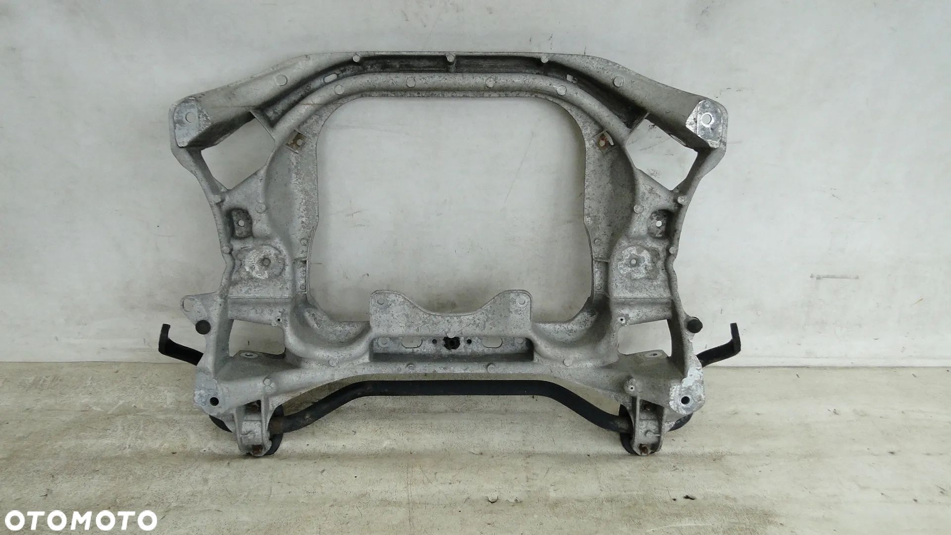 MERCEDES S-KLASA W220 ŁAWA SANKI KOŁYSKA WÓZEK BELKA SILNIKA 5.0 V8 - 1