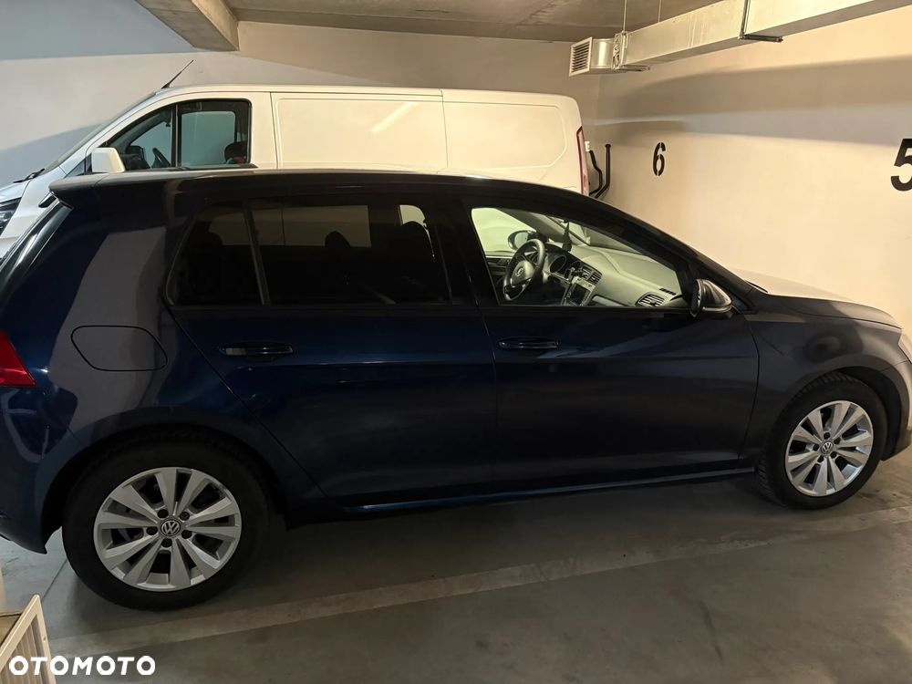 Volkswagen Golf 1.6 TDI BMT Comfortline - 22