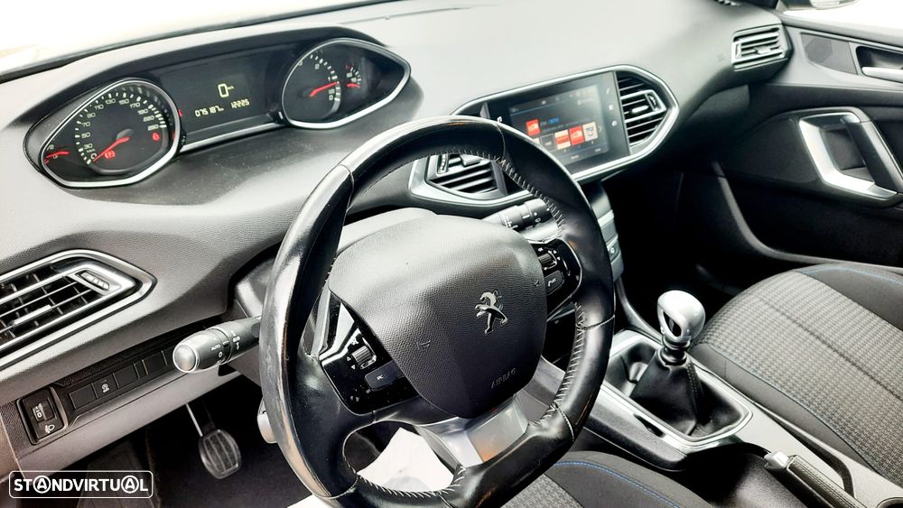 Peugeot 308 SW 1.5 BlueHDi Style - 33