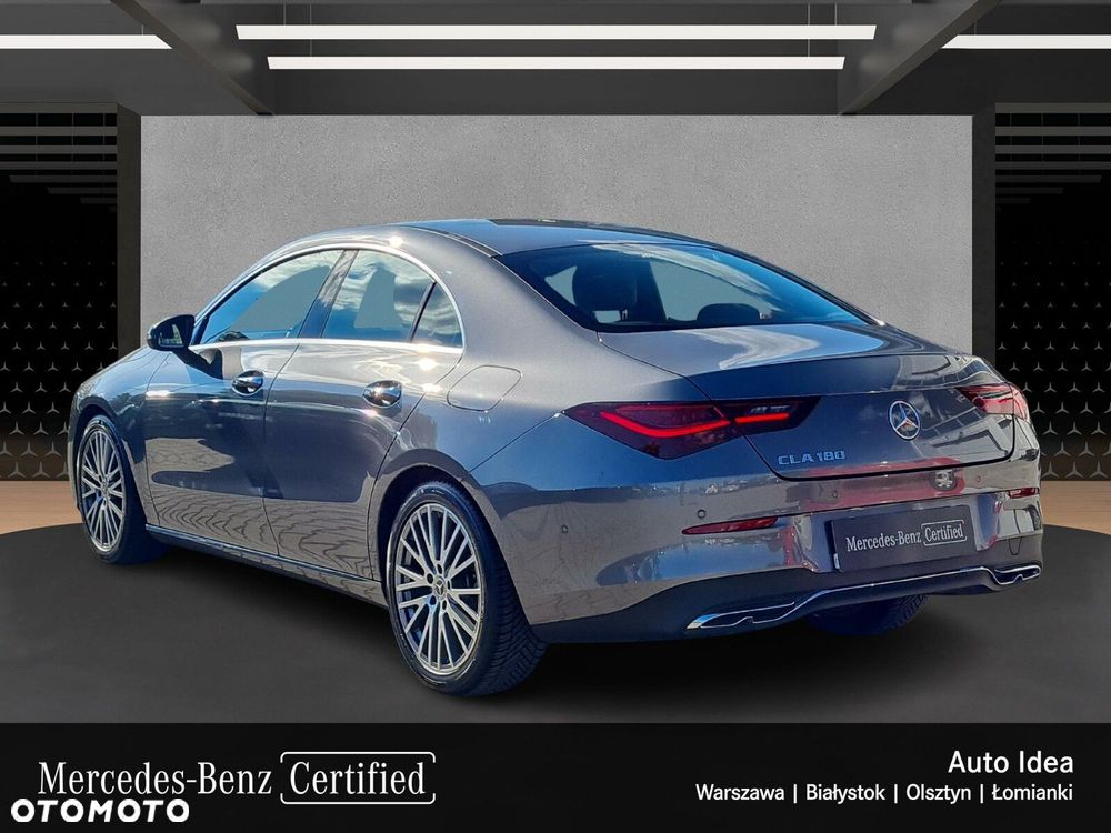 Mercedes-Benz CLA 180 Progressive 7G-DCT - 3