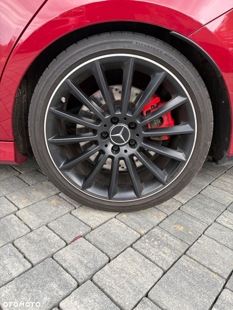 Mercedes-Benz CLA AMG 35 4-Matic 7G-DCT - 19