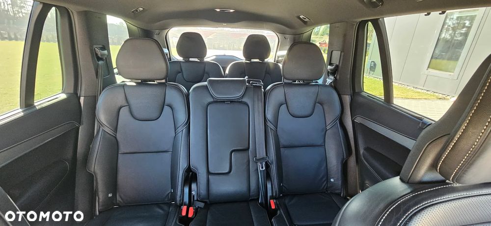 Volvo XC 90 B5 D AWD R-Design 7os - 17