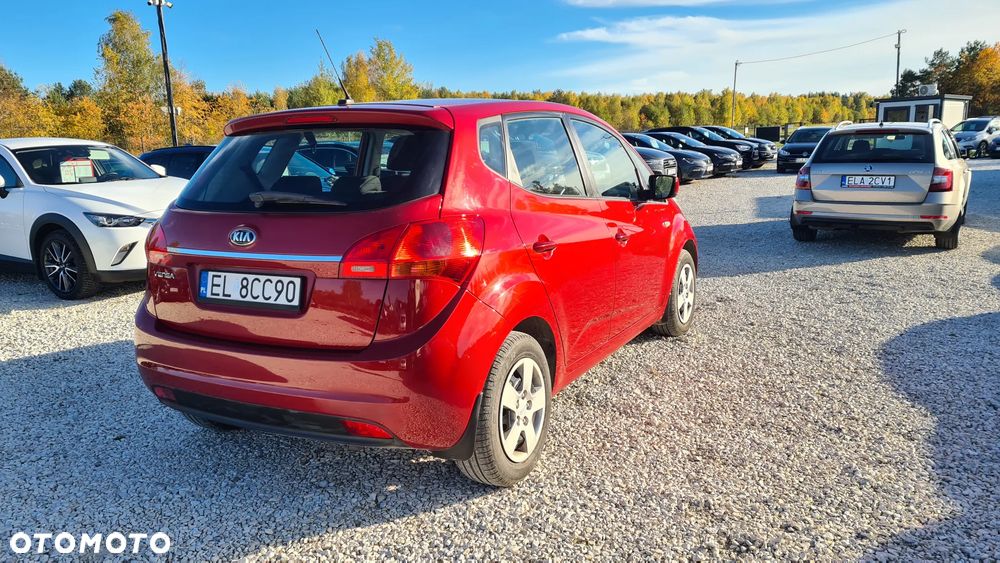 Kia Venga - 19