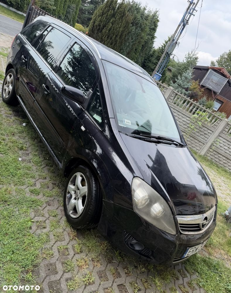 Opel Zafira 1.8 Essentia - 1