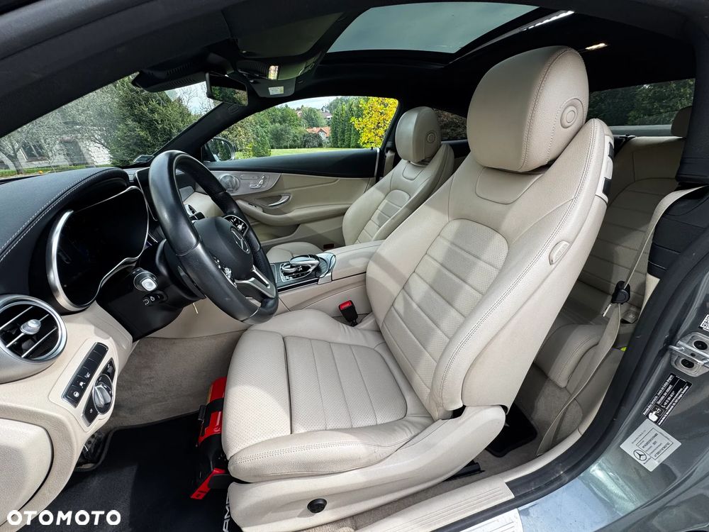 Mercedes-Benz Klasa C 300 d 4MATIC 9G-TRONIC - 8