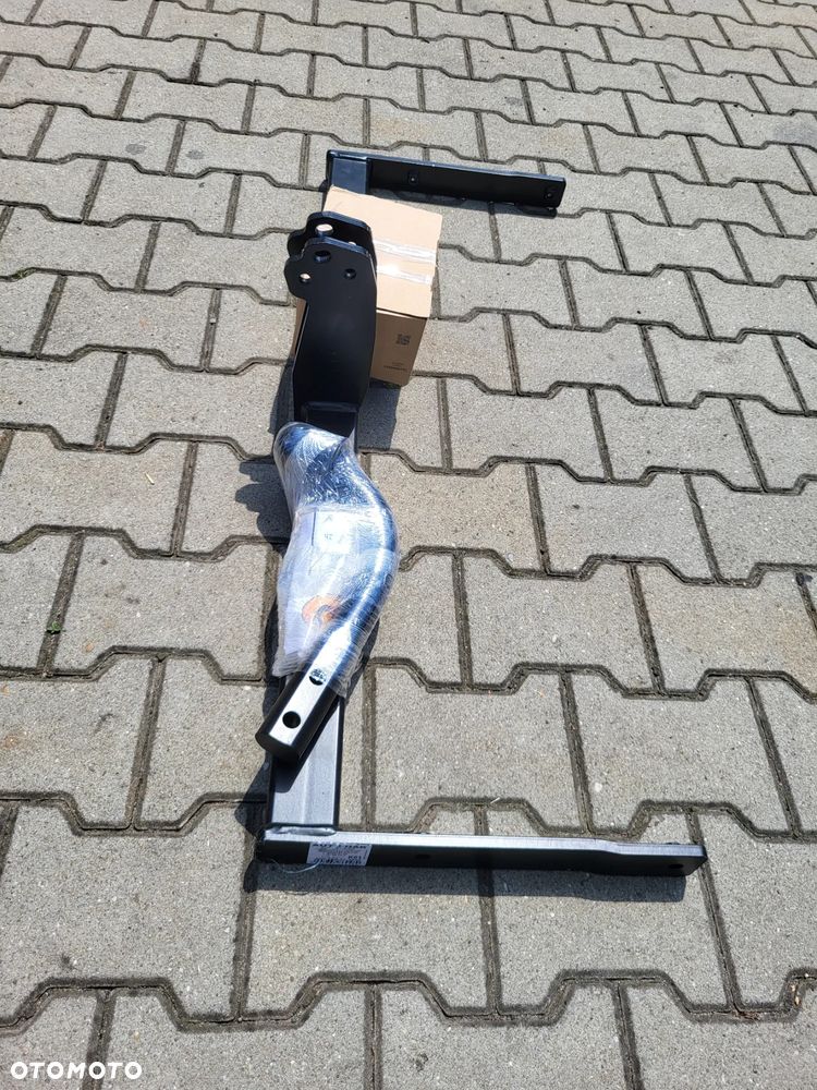 Hak holowniczy  Volkswagen GOLF VII  Sportsvan  od 06.2014r. kula odkęcana - 3