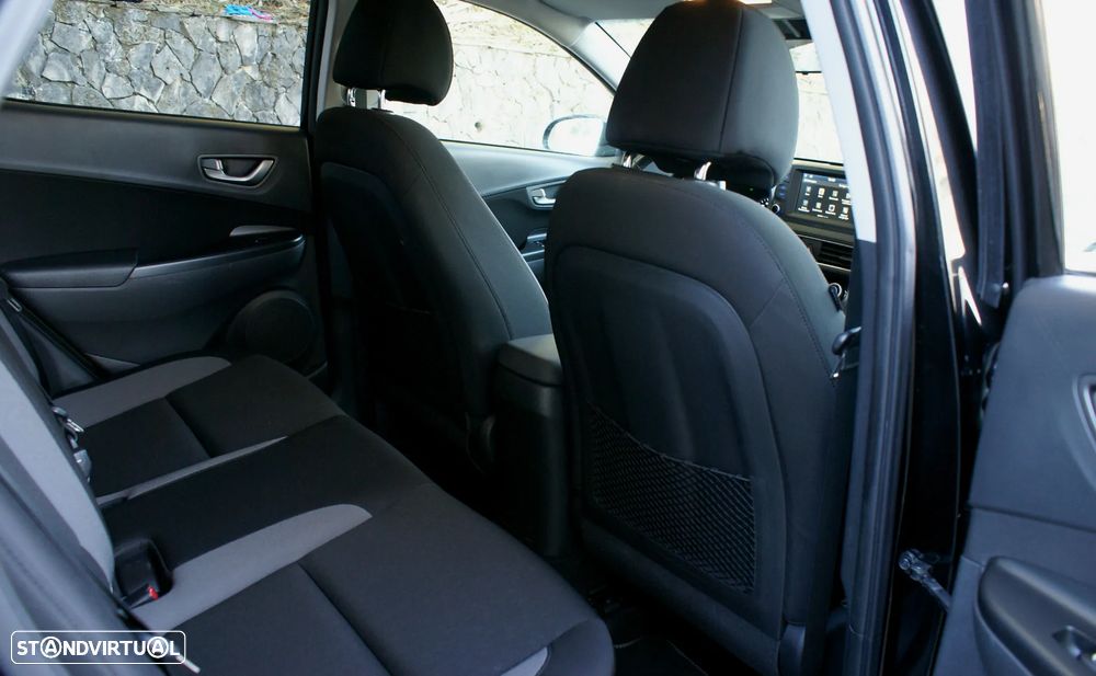 Hyundai Kauai 1.0 T-GDi Premium Tec.Preto - 23