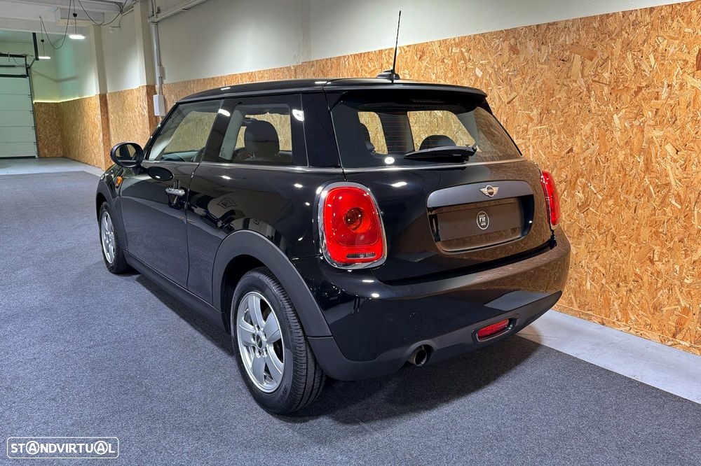 MINI 3 Portas One D - 3