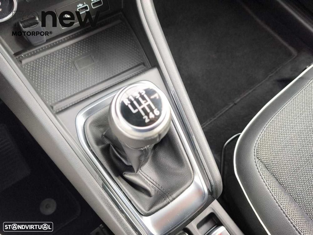 Renault Captur 1.0 TCe Techno Bi-Fuel - 25