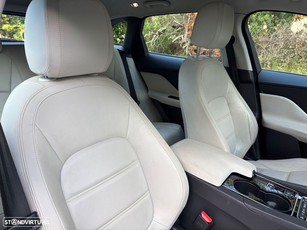 Jaguar F-Pace 2.0 i4D Prestige AWD Aut. - 24